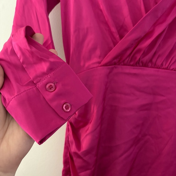 More To Come Myra Mini Dress Long Sleeve Fitted in Hot Pink Size Medium - Picture 5 of 13